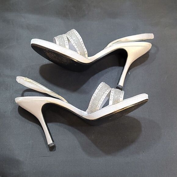 NINA GETAWAY SEQUIM EMBROIDERY LUSTER WOMEN'S HEELS SANDAL R3 - Picture 8 of 14